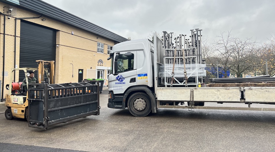 Truck transporting the pig lift